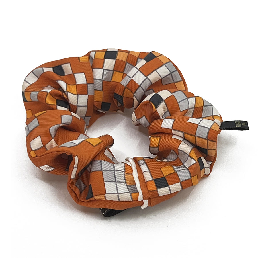 Hermes Mosaique au 24 silk scrunchie